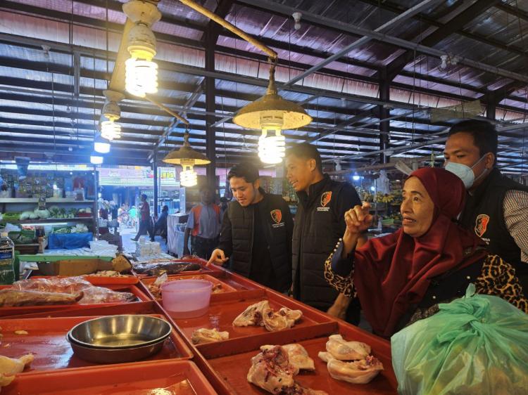 Polda Kepri Sidak Pasar Jelang Idul Fitri, Pastikan Harga Bahan Pokok Stabil