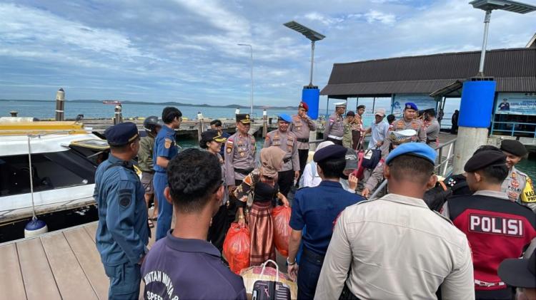 Gratis! Polres Bintan Berikan Tiket Speed Boat untuk Pemudik di Pelabuhan Bulang Linggi