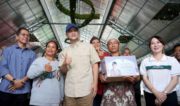 Kepala dan Wakil Kepala BP Batam Dampingi Menteri Transmigrasi, Dialog Bersama Warga Rempang di TPS Central Buana