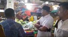 Harga Santan Melonjak, Komisi II DPRD Batam Sidak Pasar Mitra Raya