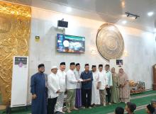 Legislator DPRD Kepri Hj. Ismiyati Gelar Safari Ramadan di Masjid Agung Al Hikmah, Ajak Masyarakat Tanjungpinang Perkuat Kebersamaan