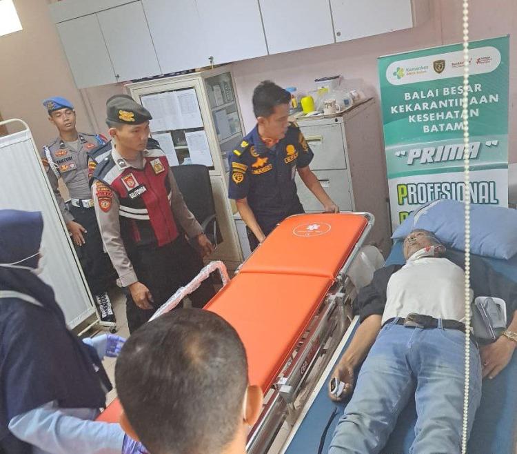 Diduga Penyakit Bawaan, WNA 75 Tahun Meninggal Usai Tiba di Batam dari Singapura