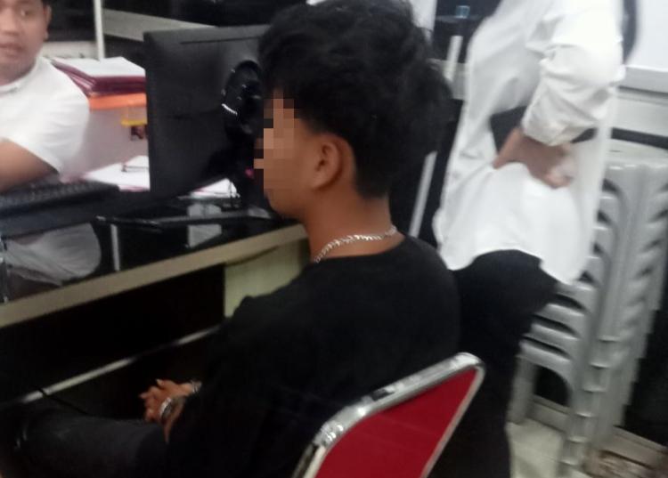 Diduga Cabuli Anak di Bawah Umur dan Direkam, Pria 19 Tahun Diamankan Satreskrim Polresta Barelang