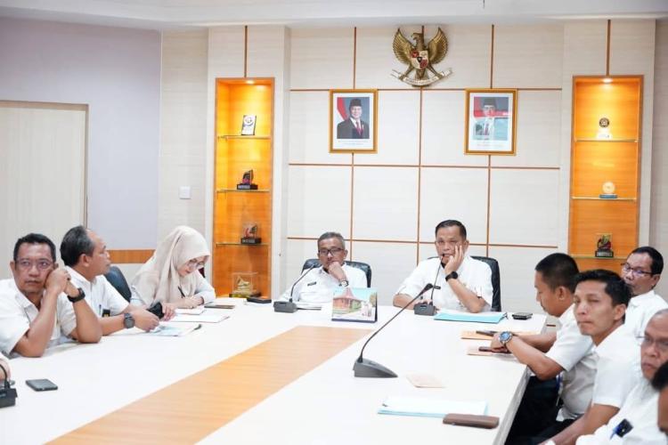 Pemko Batam Siapkan Dana Rp1,7 Miliar untuk Pembangunan Batu Bronjong di Lokasi Longsor Sadai