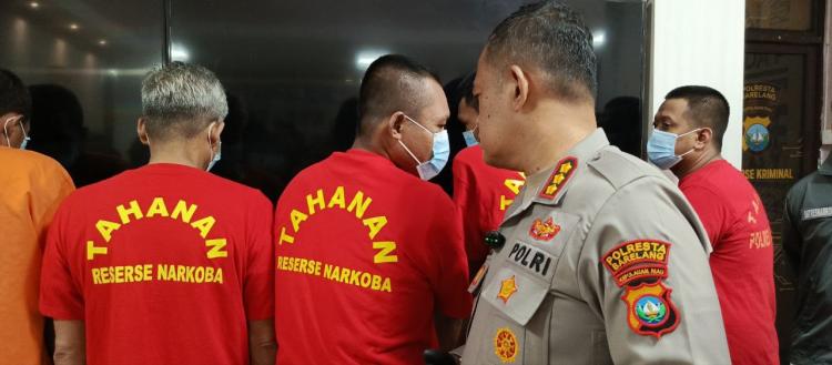 Modus Sandal Modifikasi Digagalkan, Polisi Amankan 755 Gram Sabu di Bandara Hang Nadim