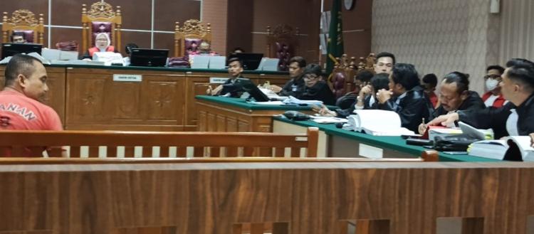 Diisolasi 7 Hari, Makan Nasinya Berpasir: Wan Rahmat Kurniawan Bongkar Kekerasan Penyidik di Sidang Satria Nanda