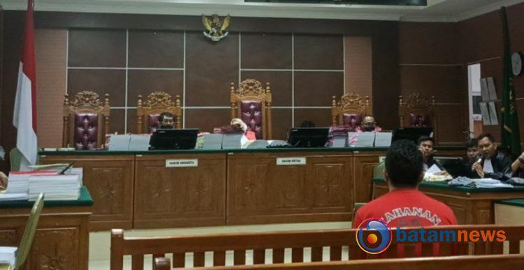 Sidang Lanjutan Kasus Sabu 35 Kg di Batam Memanas, Eks Kasat Narkoba Satria Nanda Tiba-Tiba Mual