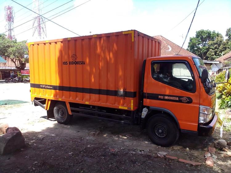 Terungkap Mobil Boks Kantor Pos di Batam Digunakan untuk Penyelundupan Barang Ilegal