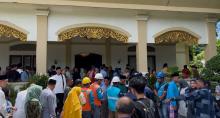 Lebaran 2025, Bupati Karimun Sambut Masyarakat di Open House Rumah Dinas