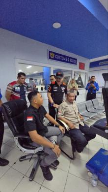 Anggota/Deputi Bidang Pengelolaan Bandara, Pelabuhan dan Lalu Lintas Barang BP Batam Tinjau Kesiapan Arus Balik di Terminal Ferry Internasional Batam Centre  