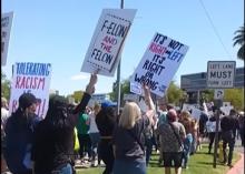 Anti-Trump Ribuan Demonstran Serukan Penentangan di Seluruh AS