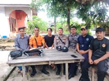 Pompong Rusak dan Hanyut, Tenaga TU SDN 016 Senayang Ditemukan Selamat di Tanjung Lipat