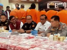 Polda Kepri Musnahkan 96 Kg Sabu dan Ribuan Pil Ekstasi, Tersangka: Saya Menyesal!