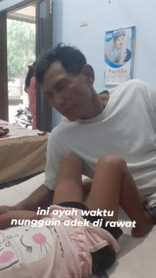 Mandor Bangunan Tewas Ditabrak Bus Bimbar di Batam, Sang Anak: “Dunia Rasanya Runtuh”