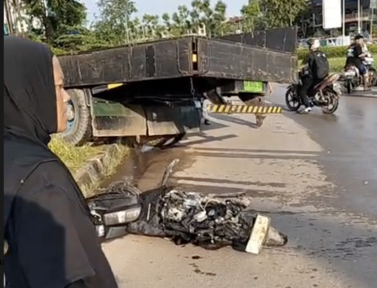 Seorang Anak Sekolah Jadi Korban Kecelakaan di Tiban Centre, Kondisi Bikin Warga Sedih