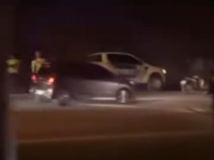 Mobil Derek Kecelakaan di Southlink Batam Saat Hendak Angkut Truk Maut Tiban