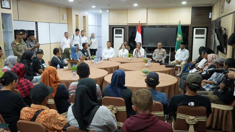 Kepala BP Batam dan Wakil Kepala BP Batam Terima Audiensi Warga, Bahas Penertiban Lahan di Tanjung Banon