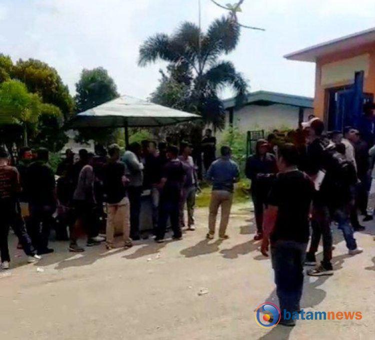 Puluhan Warga Geruduk PT Union Batuampar, Diduga Terkait Masalah Hutang Piutang