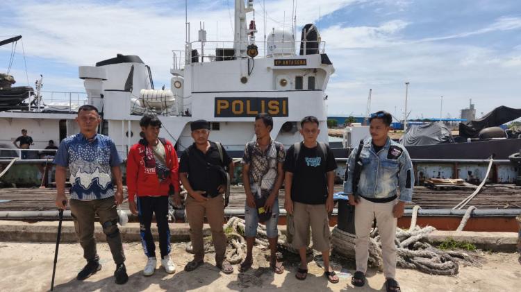 Polri Gagalkan Pengiriman 5 TKI Ilegal ke Malaysia dari Batam, Sopir dan Calo Diamankan