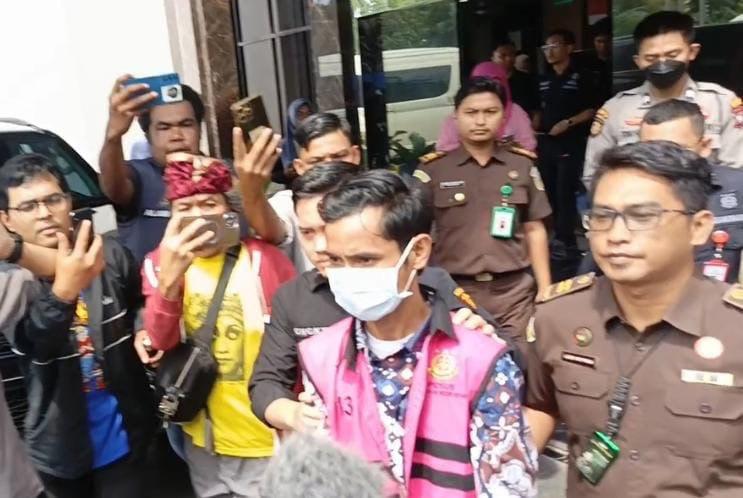 Manager PT Pegadaian Syariah Ditangkap! Gunakan Data Orang Lain 77 Kali, Negara Rugi Rp3,9 Miliar untuk Judi Online