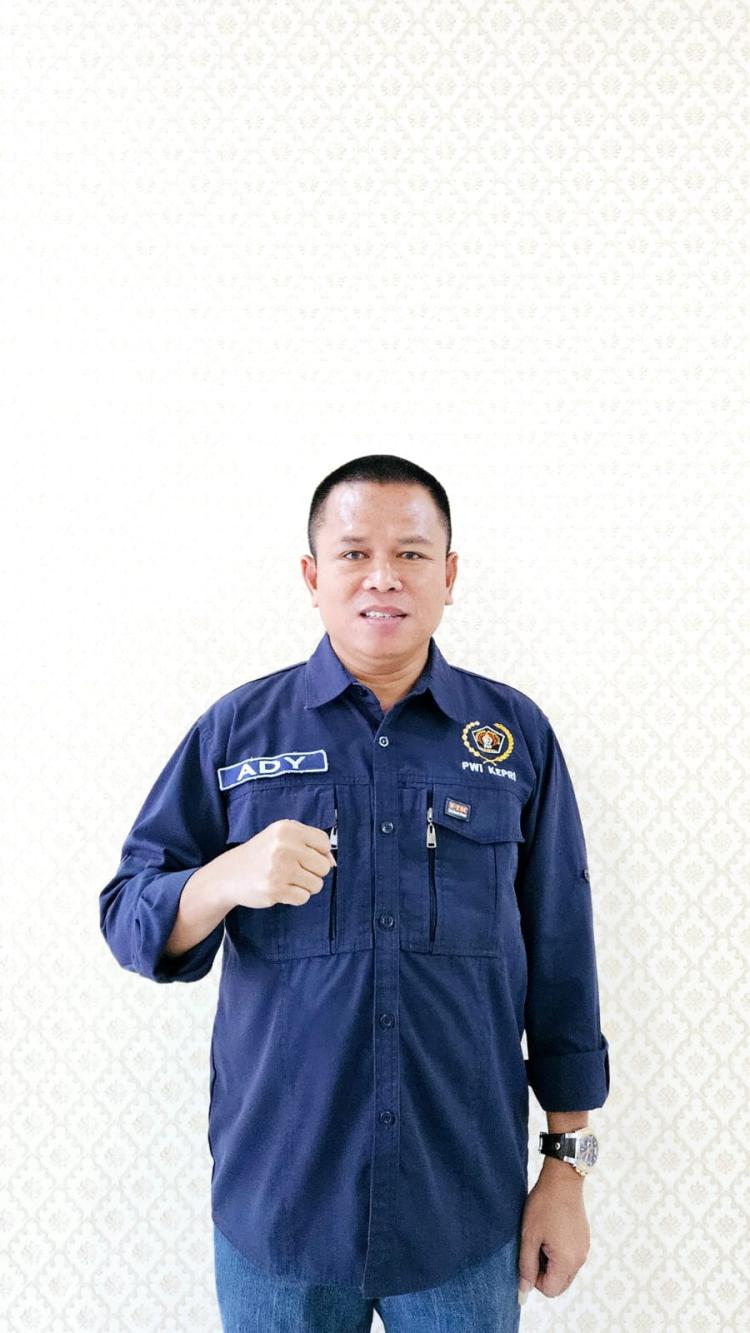 Ketika Penguji UKW Mengangkangi KEJ yang Diajarkannya