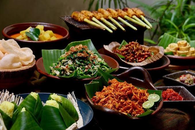 Lima Rekomendasi Kuliner di Bali yang Wajib Anda Coba Saat Staycation