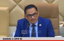 Viral! Ketua Komisi II DPR Sindir Gubernur Kepri soal Ketimpangan PAD: "Bajunya Sama dengan Gubernur DKI, tapi Kekuatan Fiskal Jauh Berbeda"