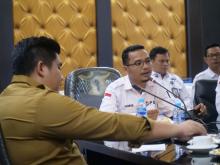KPUD dan Bawaslu Bintan Kembalikan Sisa Dana Hibah Pilkada ke Pemkab Bintan