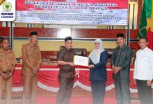 DPRD Lingga Sampaikan Rekomendasi atas LKP Bupati TA 2024 dalam Rapat Paripurna