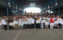 796 Lansia di Lima Kecamatan Terima Bantuan Rp300 Ribu dari Pemko Batam