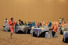 PKK-DWP Kepri Gelar Pelatihan Public Speaking, Kader Diajar Percaya Diri di Depan Umum  