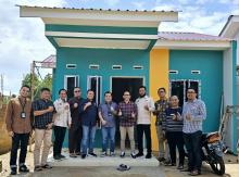 PWI Kepri Berikan Subsidi Angsuran Pertama untuk Tiga Wartawan Penerima Bantuan Rumah Bersubsidi