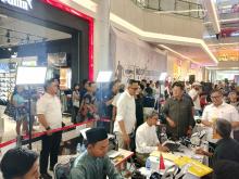 Gebrakan Imigrasi Batam: Relaksasi Visa dan Layanan Mudah 1.000 Paspor