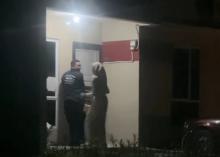 Istri Oknum Polisi Ungkap Perselingkuhan dan KDRT, Pelaku Digerebek di Rumah Sendiri