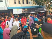 Berlari, Berbagi, dan Menginspirasi: Misi Sosial ABC Runner di Pulau Belakang Padang
