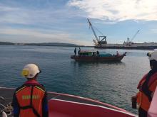Kapal Pemancing Terombang-Ambing, 10 Orang Dievakuasi Tim SAR Tanjungpinang 