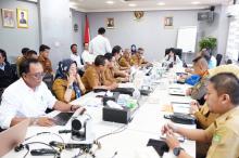 Tertibkan Tata Kota, Pemkot dan BP Batam Fokus Bersihkan Reklame Tak Berizin