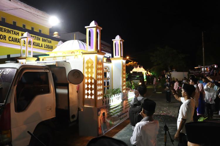 Gema Takbir Menggema, Ratusan Kendaraan Ramaikan Pawai Idul Adha di Bintan 