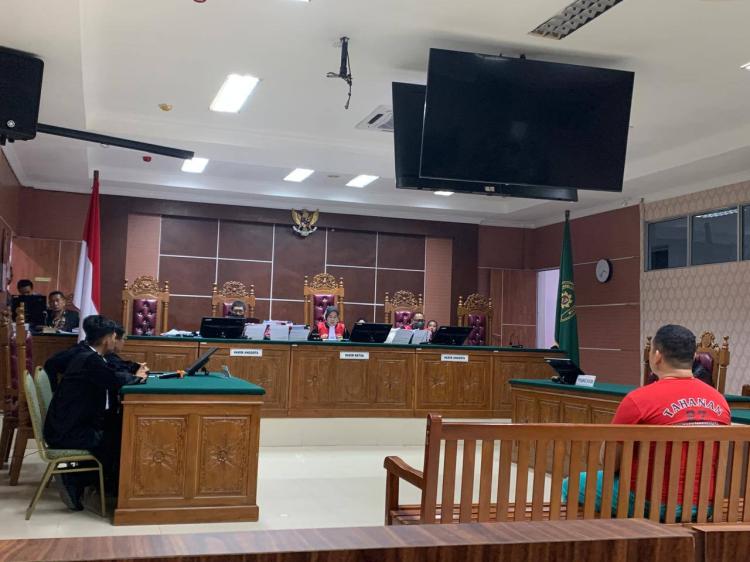 Terbukti Terlibat Kasus Narkoba dengan 10 Eks Polisi Polresta Barelang, Azis Martua Siregar Divonis 13 Tahun Penjara
