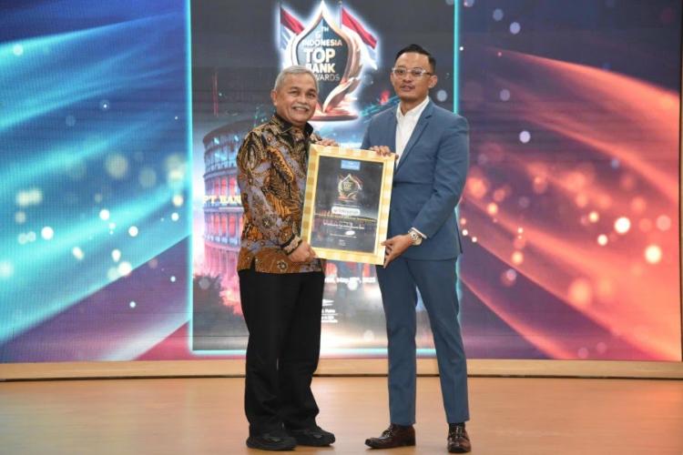BRK Syariah Raih Penghargaan `Top Bank 2025` dari The Iconomics, Buktikan Kinerja Cemerlang Nasional