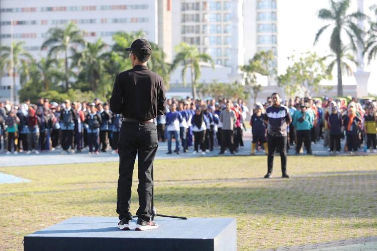 Gotong Royong Terbesar di Batam! Wali Kota Amsakar dan Ribuan ASN Bersihkan 12 Kecamatan