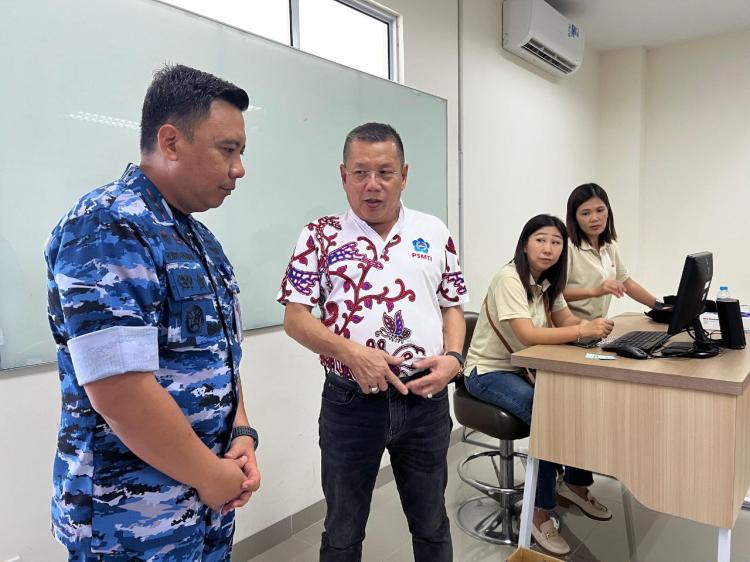 Lanud Hang Nadim dan PSMTI Kepri Rayakan Hari Donor Darah Sedunia