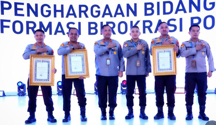 Polresta Barelang Raih Penghargaan Pelayanan Prima dari Kapolri untuk Ketiga Kalinya