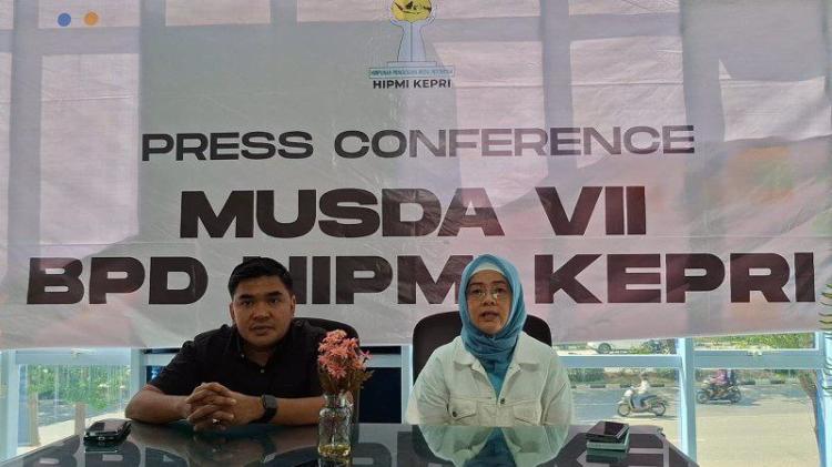 Louis Loi vs Yunan Helmi: Dua Calon Ketua Umum HIPMI Kepri di Musda 2025 