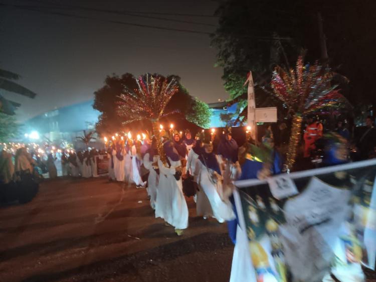 Pawai Obor Sambut Tahun Baru Islam 1447 H di Batu Ampar Batam Berlangsung Meriah