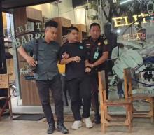 Kejari Batam Tangkap Buronan Pencemar Lingkungan di Elite Barbershop, Rugikan Negara Rp1,7 Miliar  