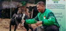 Idul Adha Penuh Makna, Grab Indonesia Bagikan Ratusan Kambing Kurban untuk Mitra Pengemudi di 30 Kota