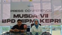 Louis Loi vs Yunan Helmi: Dua Calon Ketua Umum HIPMI Kepri di Musda 2025