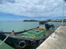 Kapal KM Meneer Diamankan Lantamal IV di Batam, Diduga Angkut 20 Ton Solar Ilegal