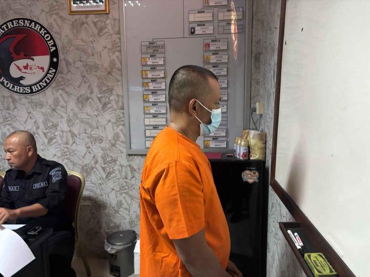 Polres Bintan Bekuk Pengedar Sabu, Sita Mancis Rakitan dan Bong